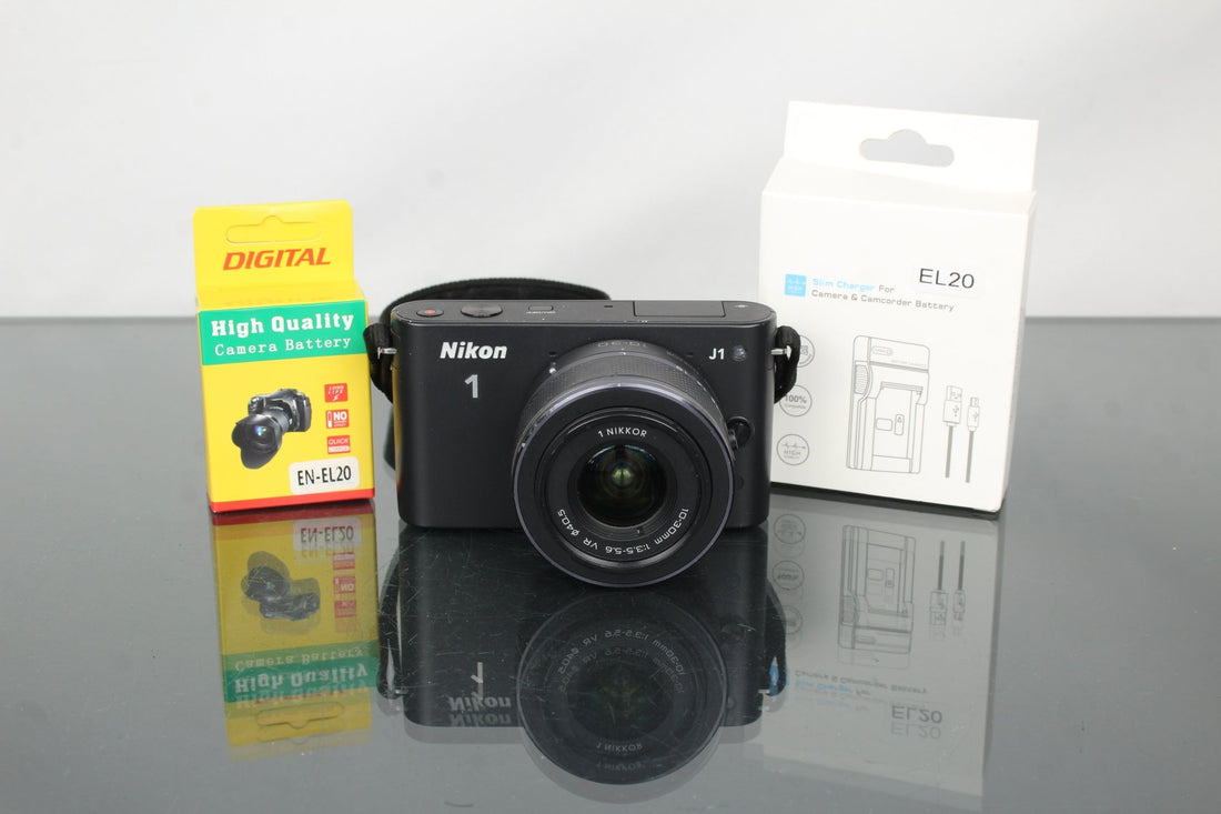 Nikon 1 J1 Review: Second-Hand Charm in 2025 - Dutch|Thrift