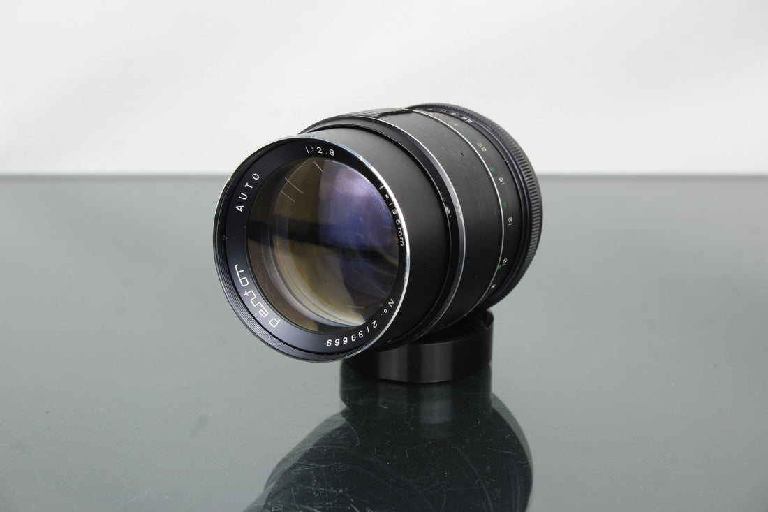 Pentor 135mm f/2.8 M42: Vintage Telephoto Guide - Dutch|Thrift