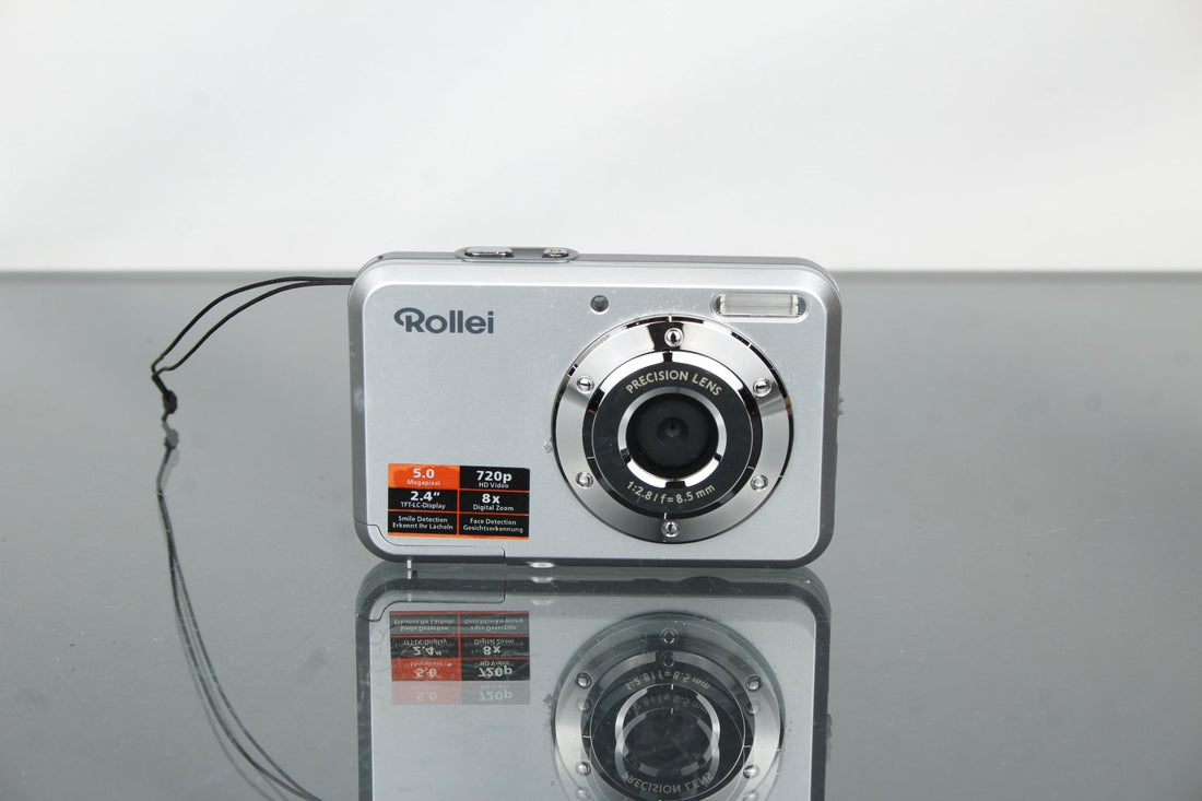 Rollei Compactline 52: A Lo‑Fi Gem in 2025 - Dutch|Thrift