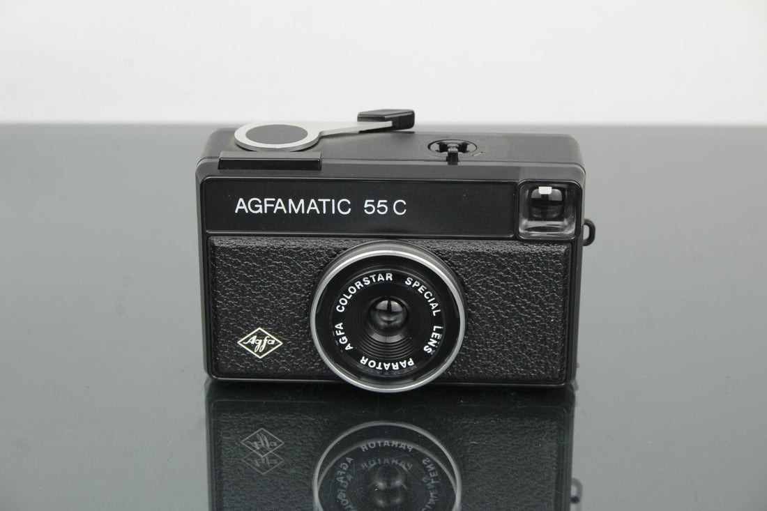 Agfa Agfamatic 55C Review: Retro Fun in Your Pocket - Dutch|Thrift