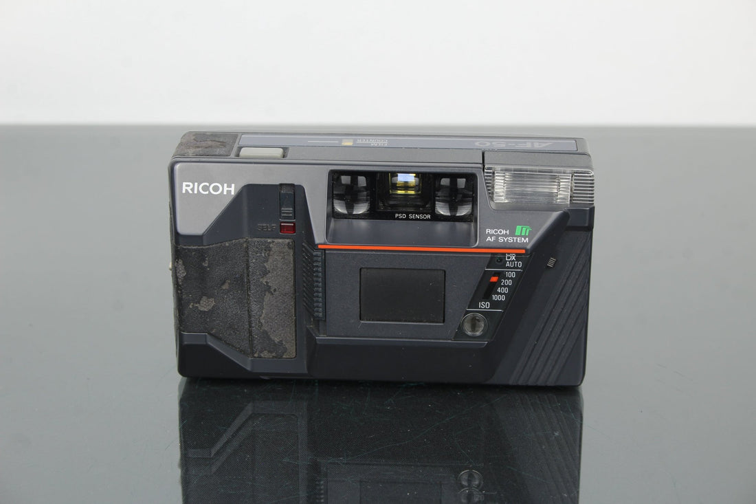 Ricoh AF-50 Review: Point-and-Shoot in 2025 - Dutch|Thrift