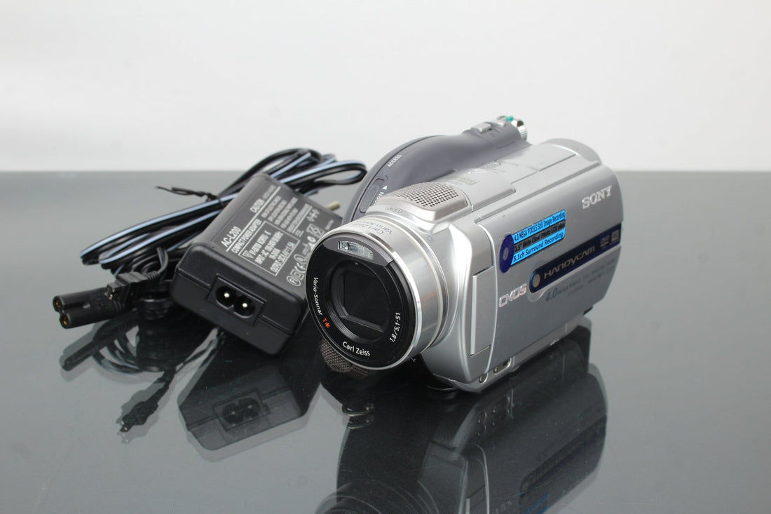 Sony Handycam DCR-DVD505E: Retro Filming in 2025 - Dutch|Thrift