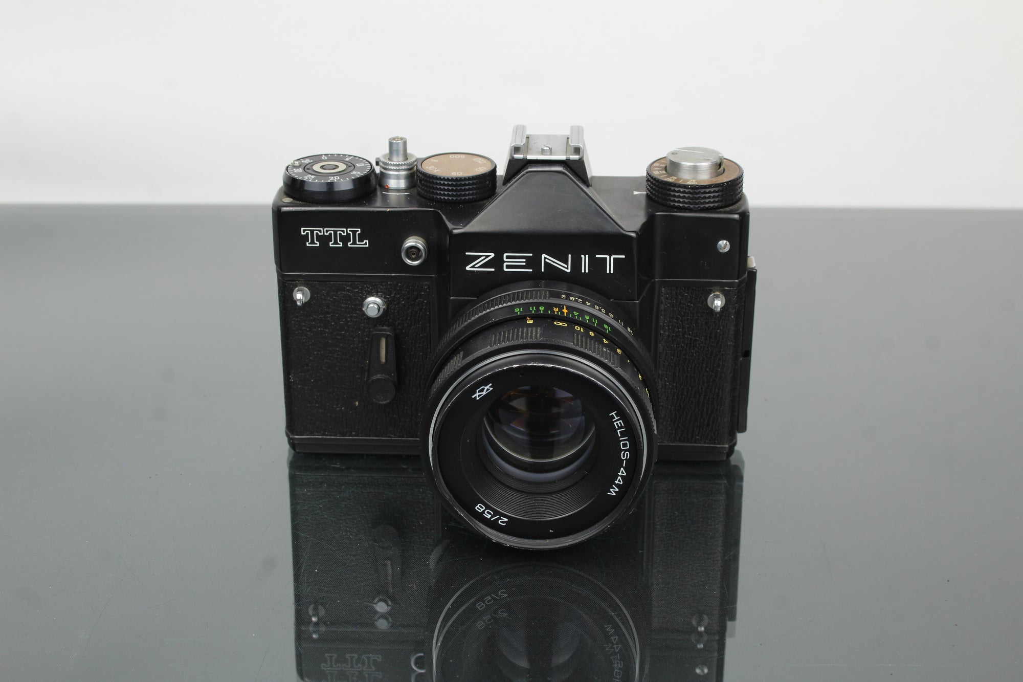 Zenit TTL + Helios 44M 2/58