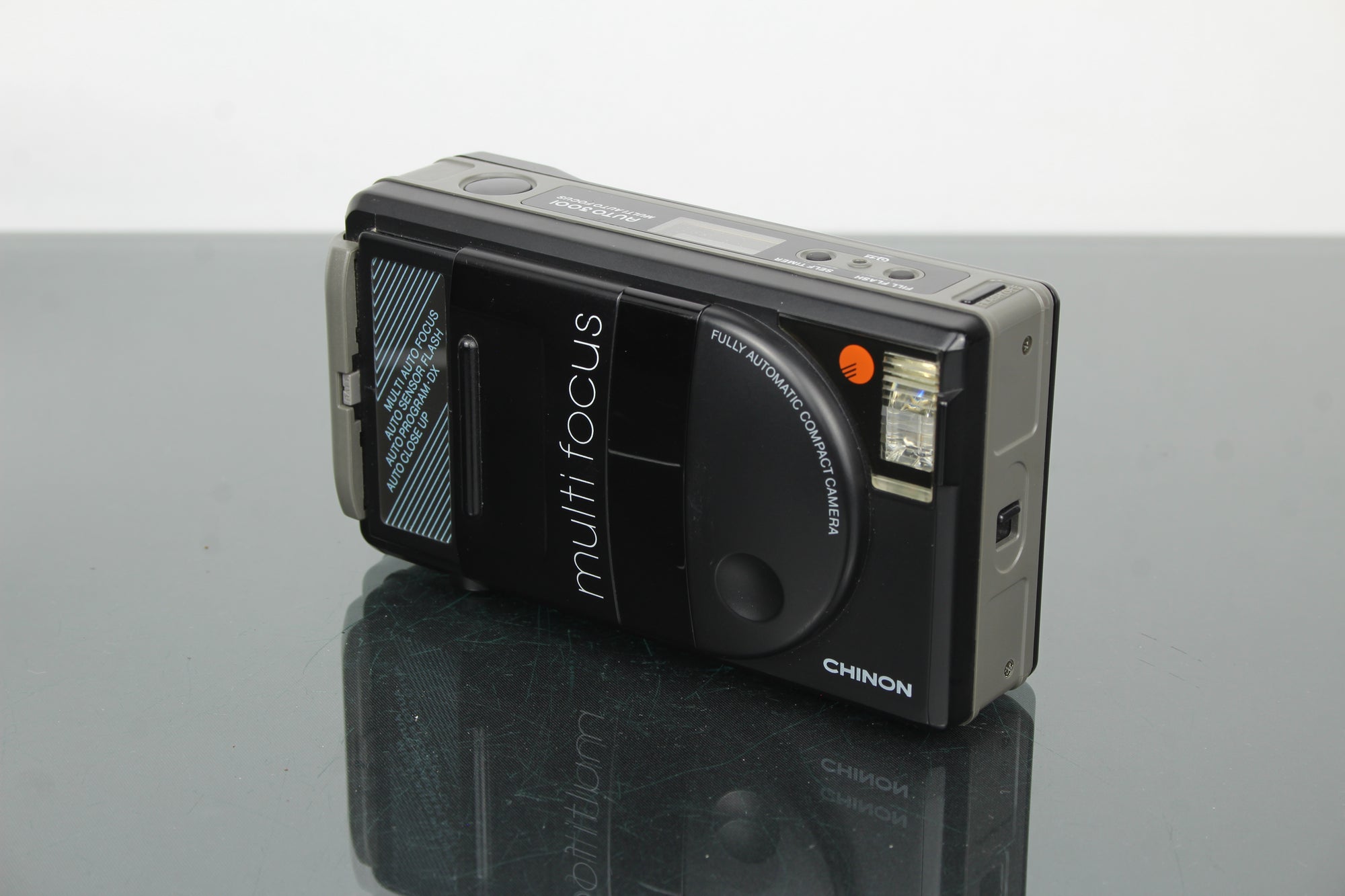Chinon Auto 3001
