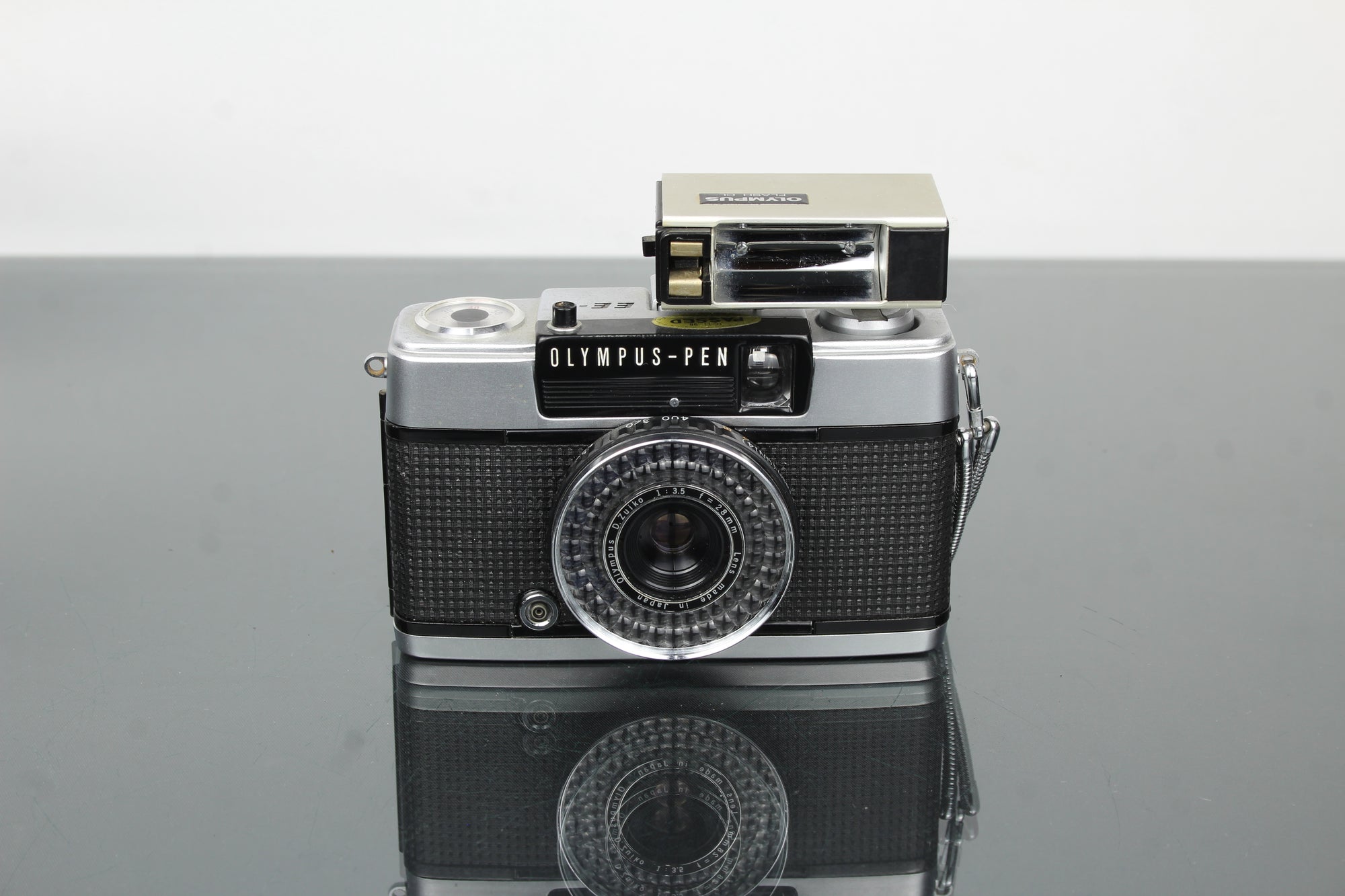 Olympus pen EE-3 Half frame