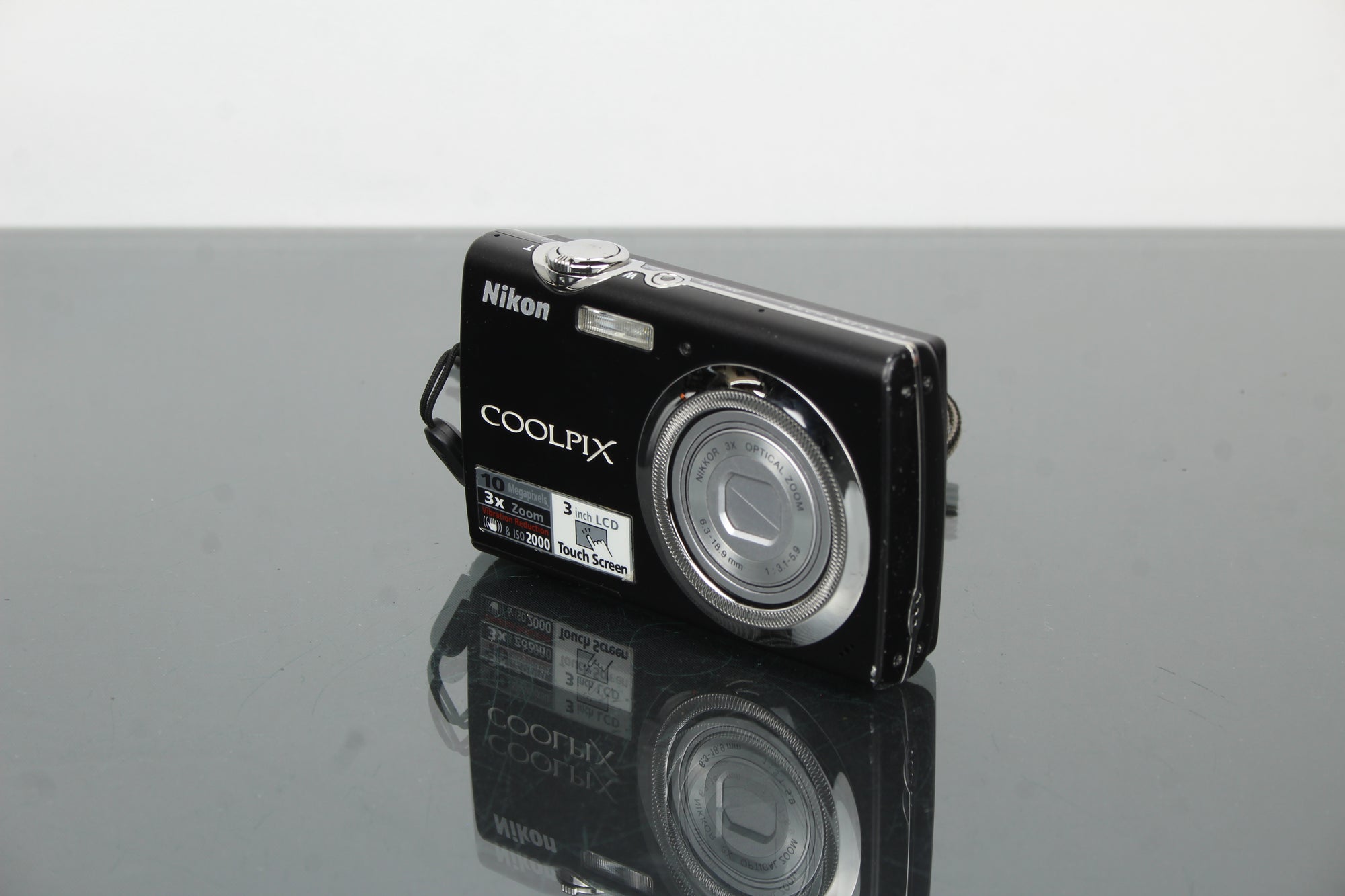 Nikon Coolpix S230