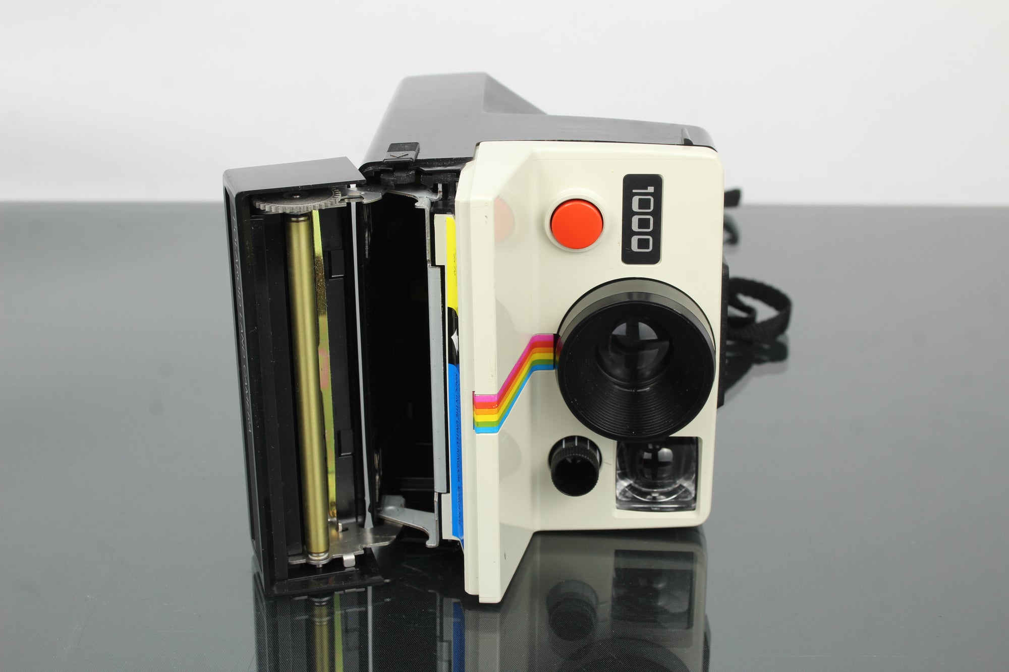 Polaroid 1000 Land Camera