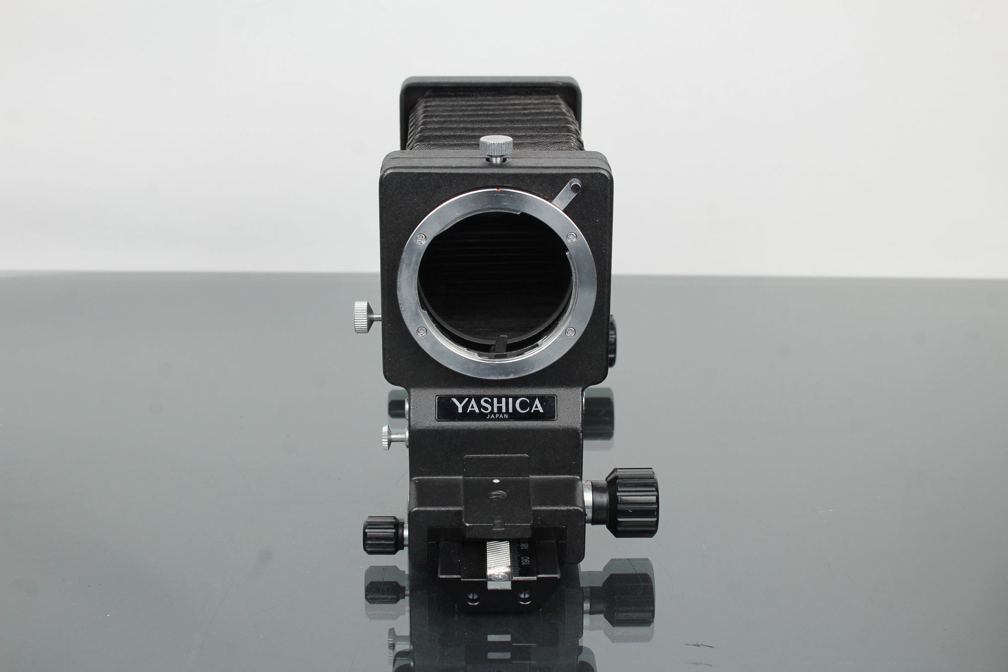 Minolta X-300 + MD Rokkor 50mm 1:1.7 55mm lens