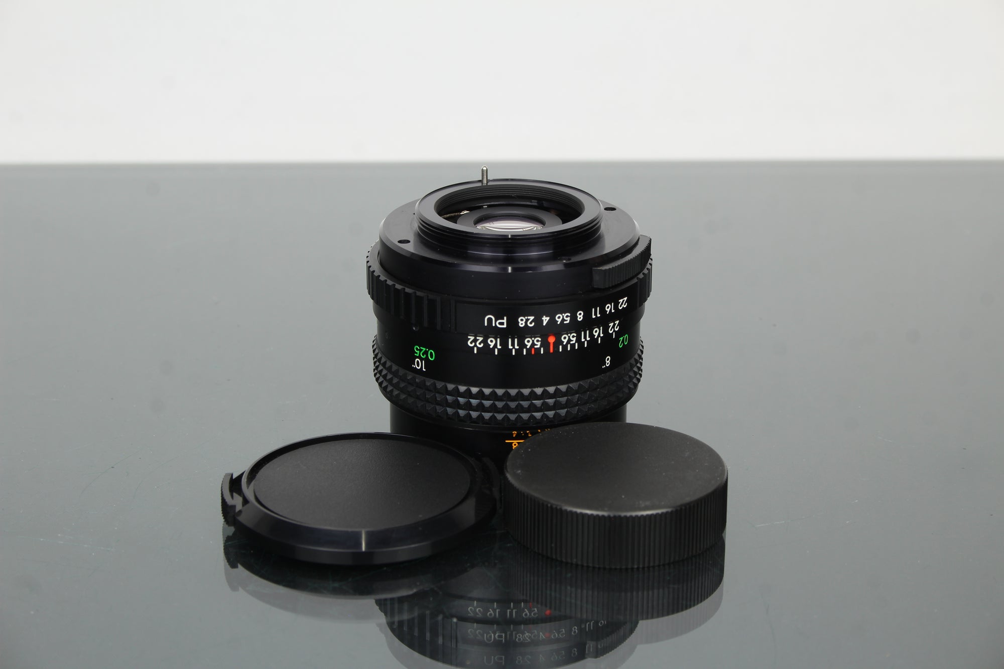Supra MC 1:2.8 F=28mm Objectif Macro à Mise au Point Manuelle (Monture Inconnue)