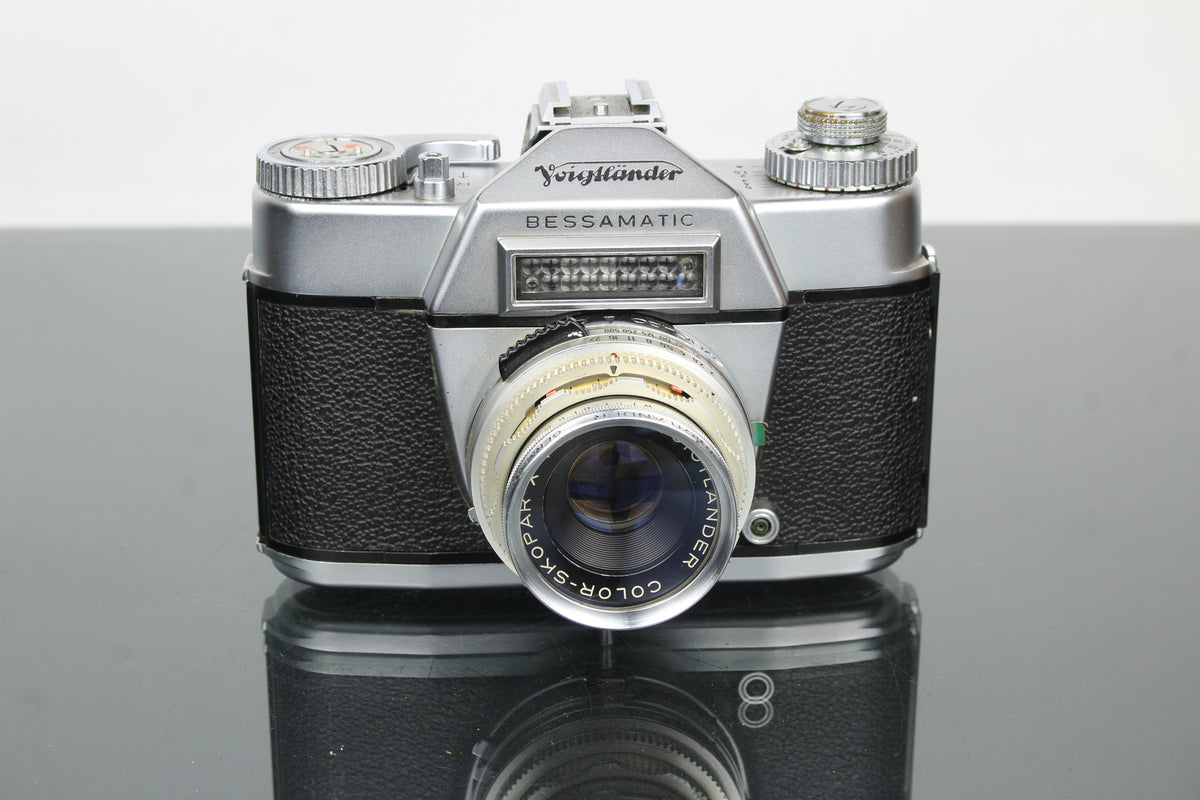 Voigtlander Bessamatic + objectif 50 mm f/2.8 Color-Skopar