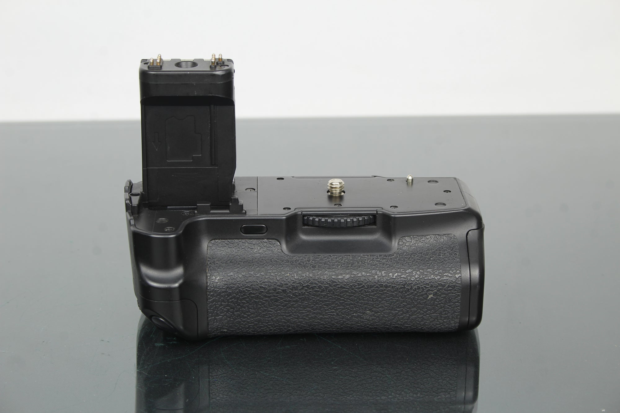 Opteka BGRXT Grip For Canon Rebel XT