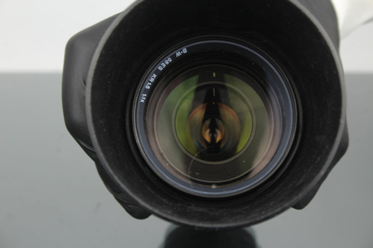 Objectif zoom Canon EF 100-300mm f/5.6 (monture EF)