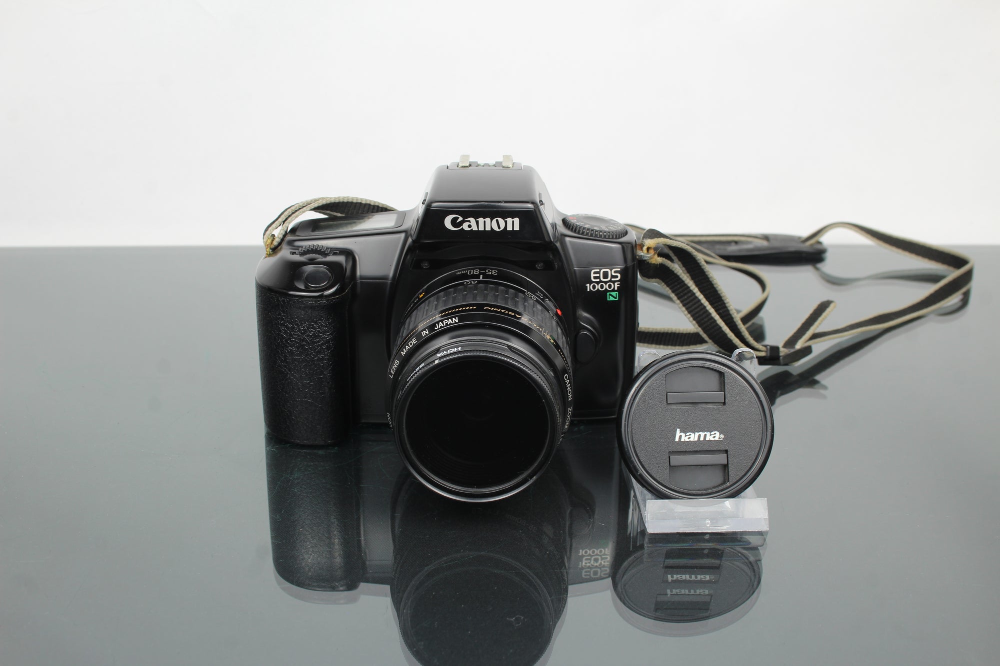 Canon EOS 1000f + objectif 35-80mm 1:4-5.6
