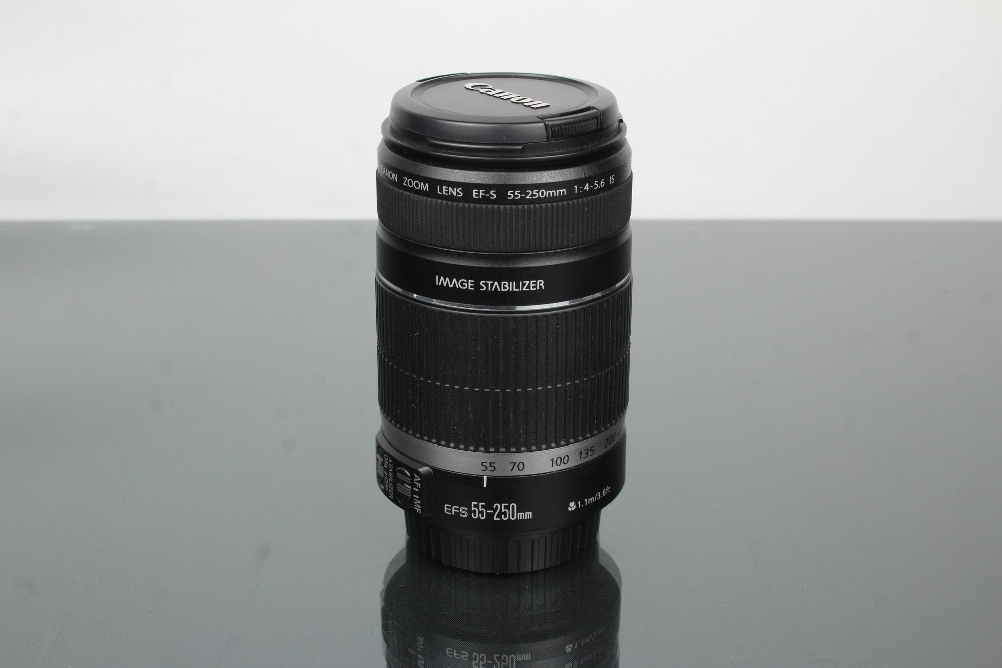 Canon EF - S lens 55 - 250mm 1:4 - 5.6 - Dutch|Thrift