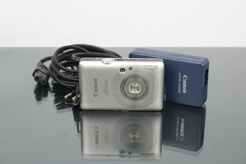 Canon IXUS 100 is - Dutch|Thrift