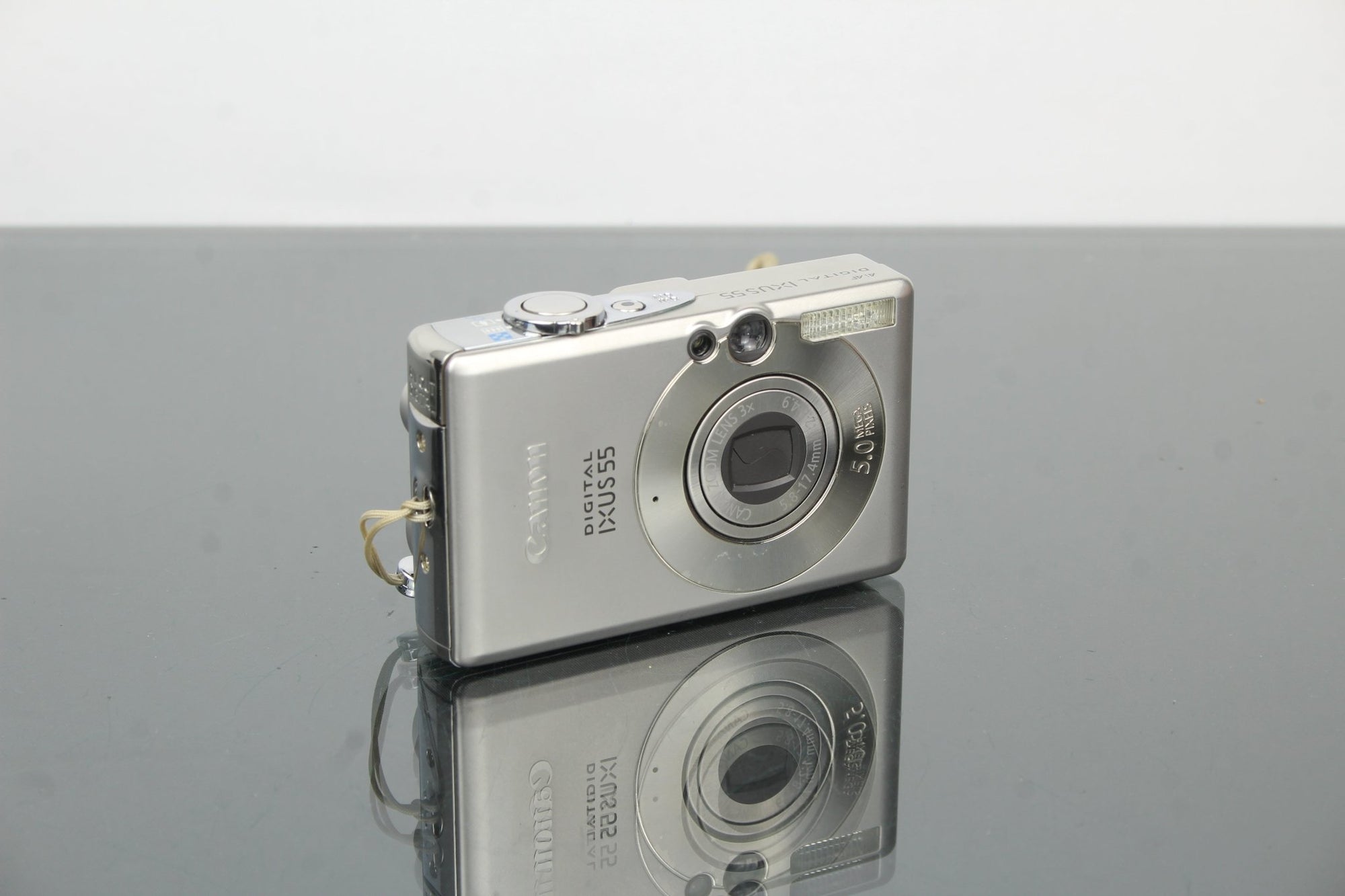 Canon IXUS 55 - Dutch|Thrift
