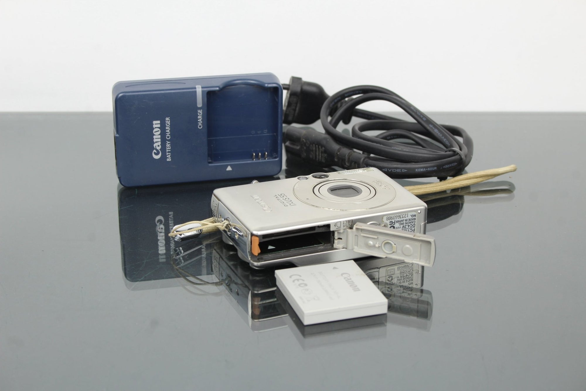 Canon IXUS 55 - Dutch|Thrift