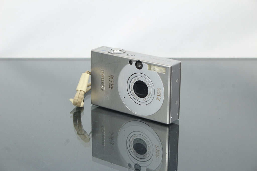 Canon IXUS 70 - Dutch|Thrift