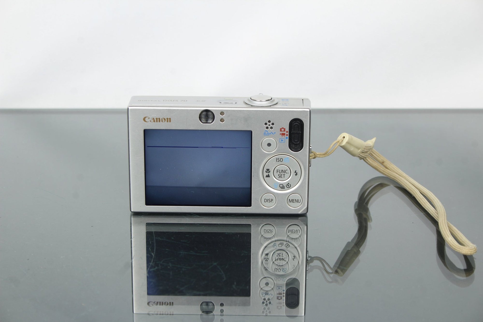 Canon IXUS 70 - Dutch|Thrift