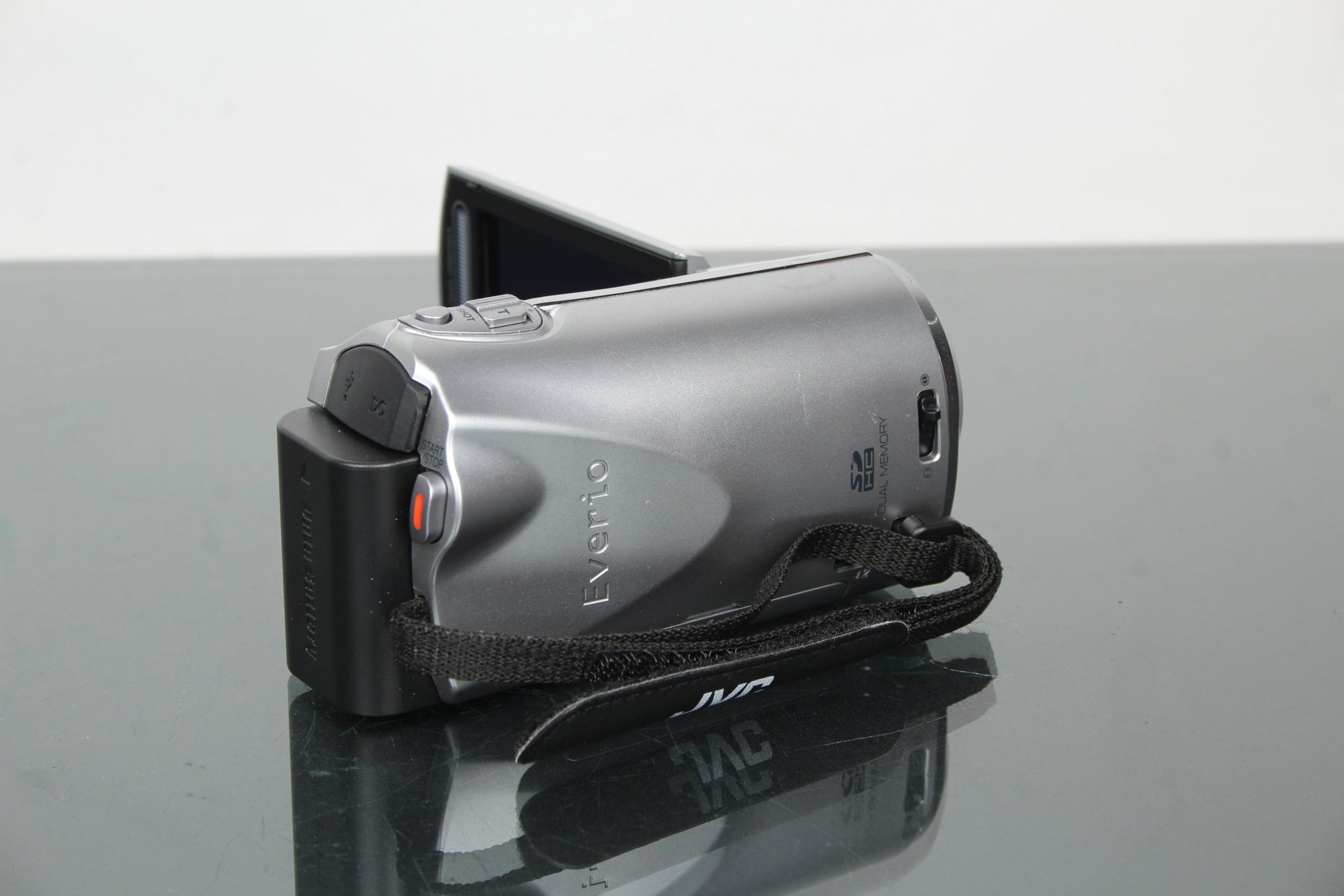 JVC Everio GZ - MS210se - Dutch|Thrift