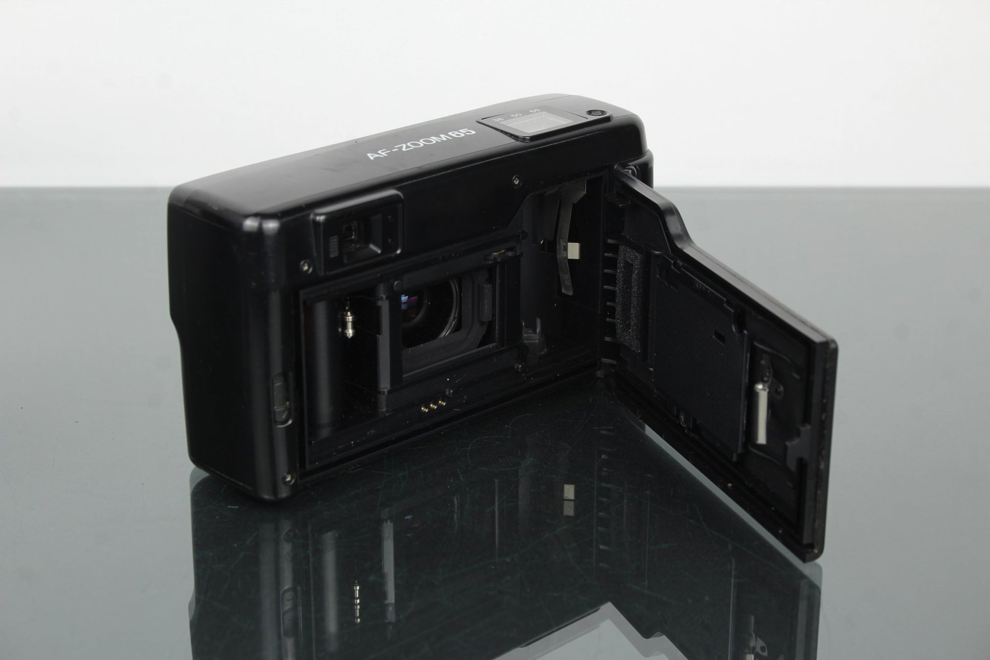 Minolta AF Zoom 65 - Dutch|Thrift