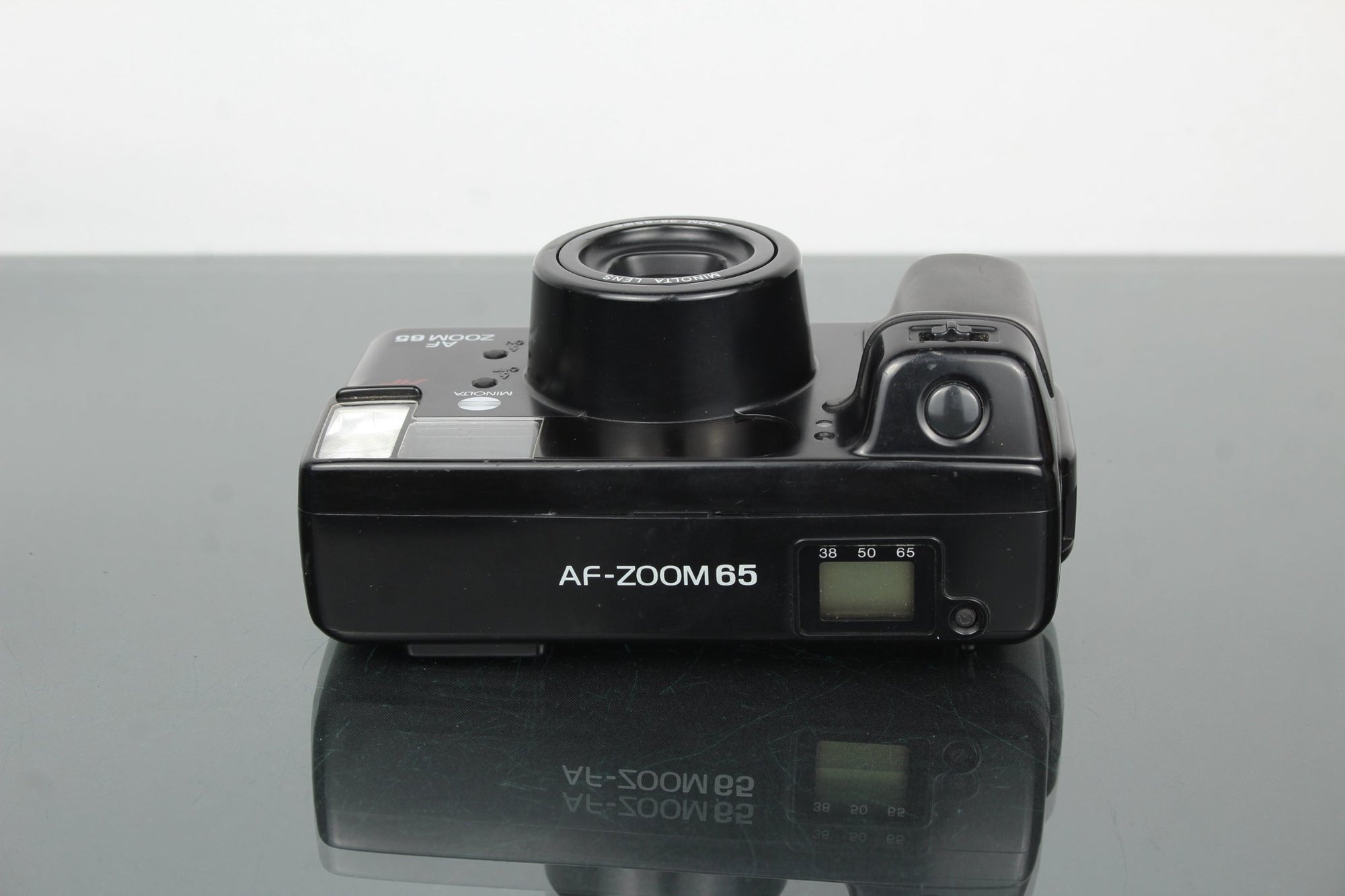 Minolta AF Zoom 65 - Dutch|Thrift