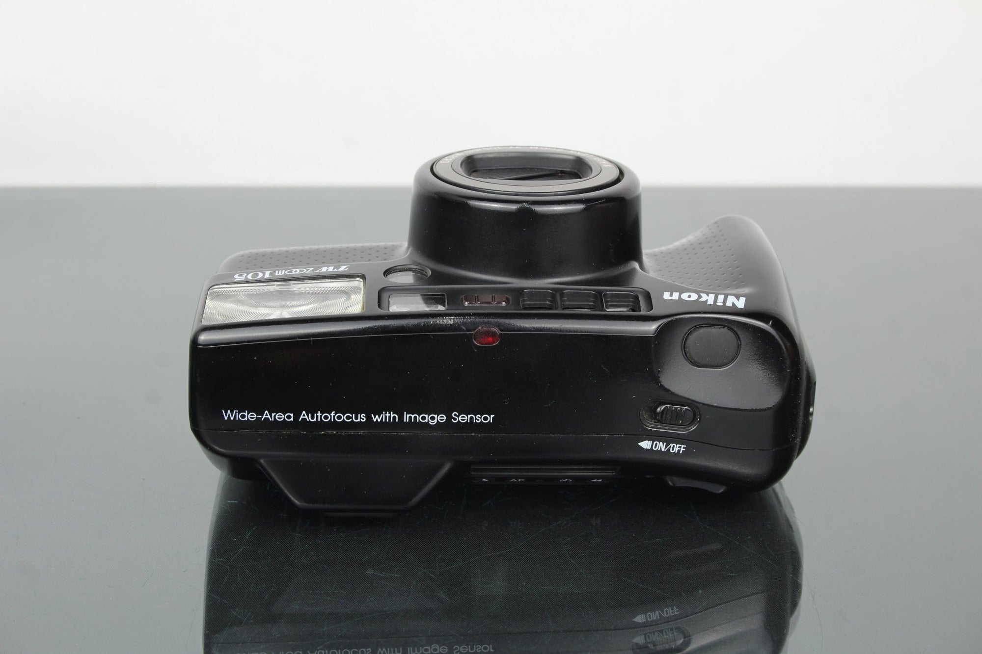 Nikon TW zoom 105 - Dutch|Thrift