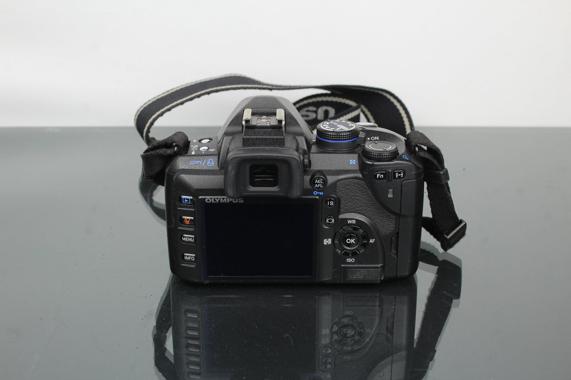 Olympus E - 520 + 14 - 42mm 1:3.5 - 5.6 - Dutch|Thrift