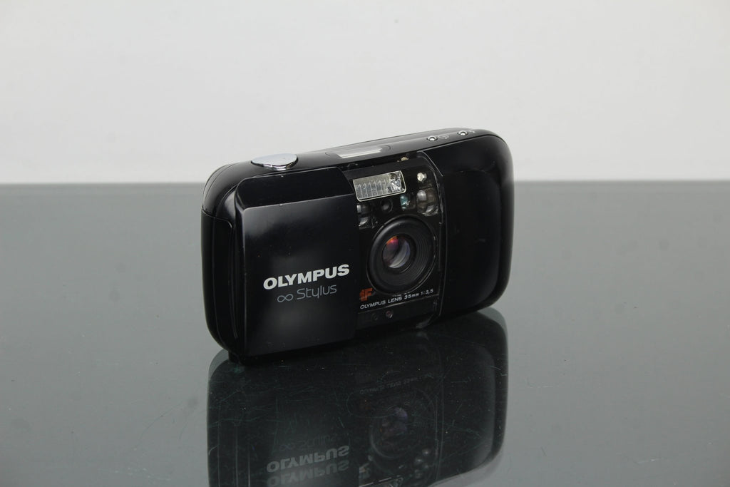 Olympus Mju Stylus - Dutch|Thrift