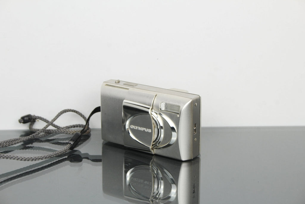 Olympus Mju - V All weather - Dutch|Thrift