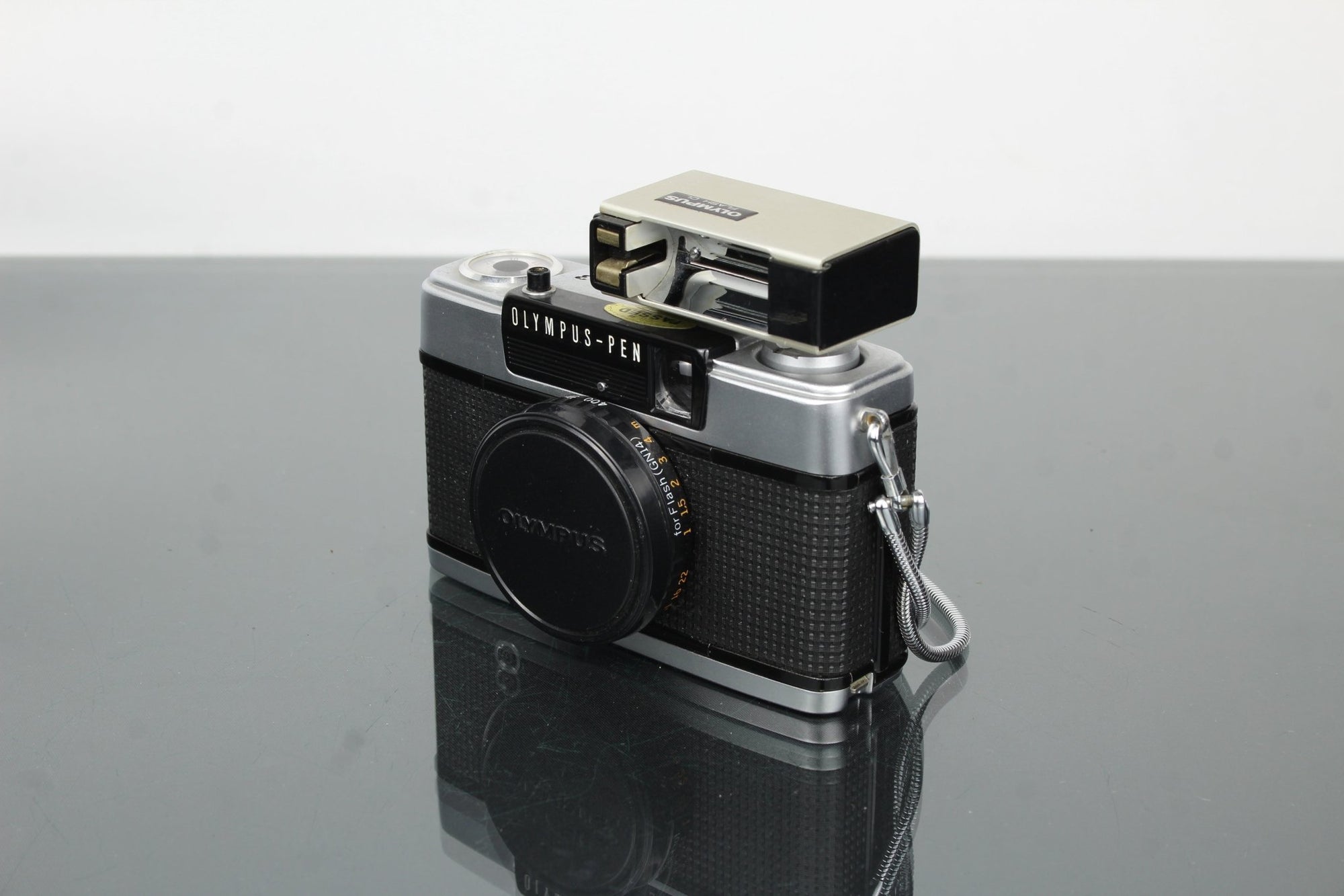 Olympus pen EE - 3 Half frame - Dutch|Thrift