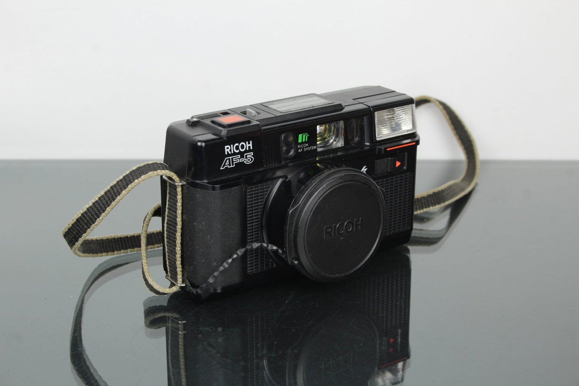 Ricoh AF - 5 - Dutch|Thrift