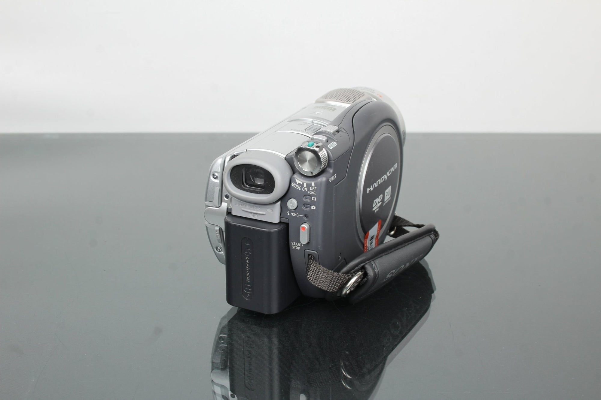 Sony Handycam DCR - DVD505E Mini DVD - Dutch|Thrift